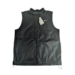 Nike Tour Women's Size Large Repel Black Full Zip Golf Jacket Vest DX6085-010